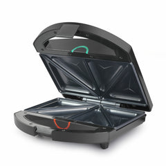 BOSS Aspic 750 Watt Sandwich Toaster with Fixed Toast Plates